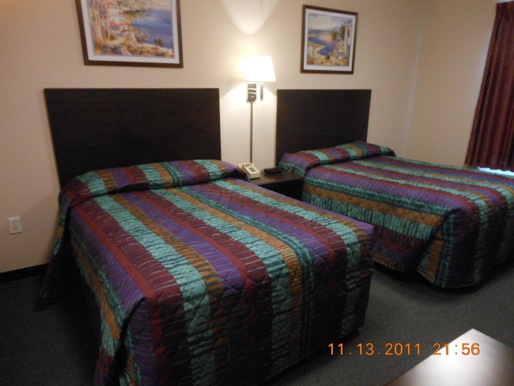 Intown Suites Extended Stay Select Hampton Va Exteriér fotografie