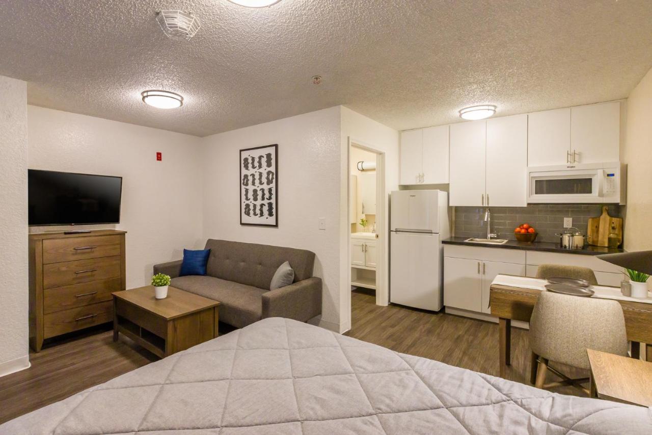 Intown Suites Extended Stay Select Hampton Va Exteriér fotografie